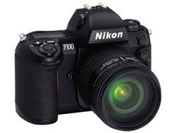 時(shí)光的鐫刻者 膠片單反相機(jī)的永恒魅力與器材探秘